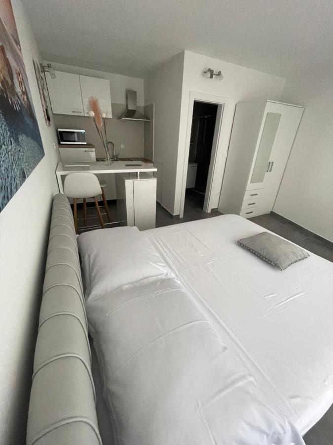 Villa Milena Sweet Apartment-With A Pool Trogir Buitenkant foto