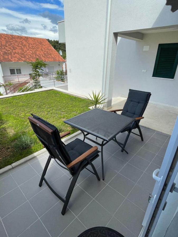 Villa Milena Sweet Apartment-With A Pool Trogir Buitenkant foto